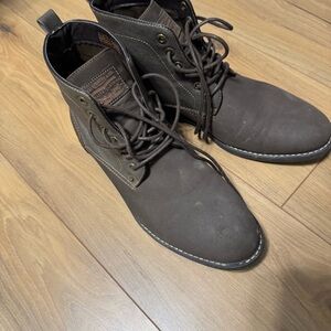 Levi's Rich Brown Men's Chukka Boots